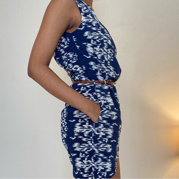 Mast & harbour playsuit jumpsuit navy blue white pattern, belt loops, pockets. - Picture 3 of 6